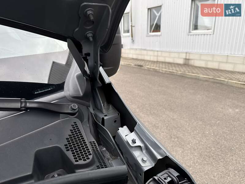 Вантажний фургон Renault Master 2022 в Києві