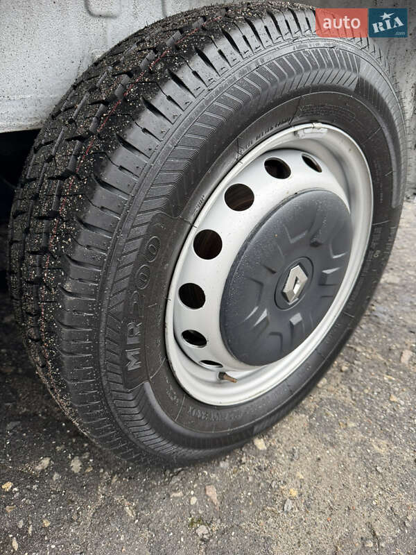 Грузовой фургон Renault Master 2021 в Дубно