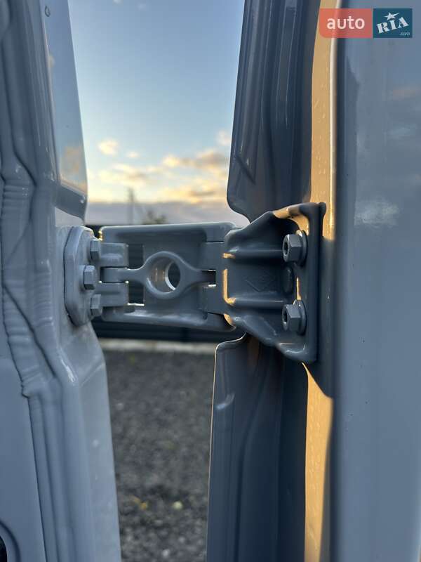 Вантажний фургон Renault Master 2020 в Ковелі