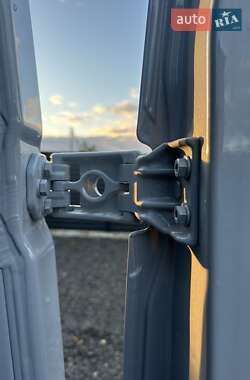 Грузовой фургон Renault Master 2020 в 