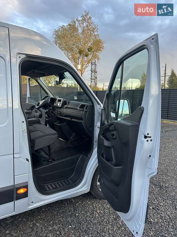 Вантажний фургон Renault Master 2020 в Ковелі