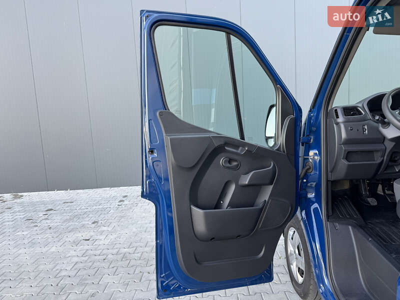 Тентованый Renault Master 2021 в Мукачево