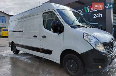 Вантажний фургон Renault Master 2017 в Івано-Франківську