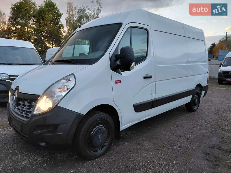 Грузовой фургон Renault Master 2017 в Ивано-Франковске