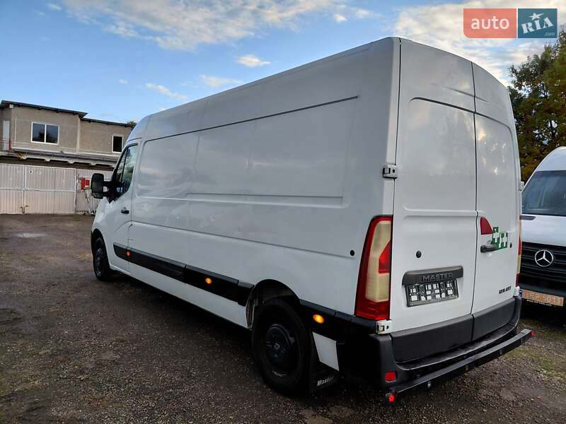 Грузовой фургон Renault Master 2017 в Ивано-Франковске