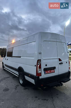 Грузопассажирский фургон Renault Master 2015 в 