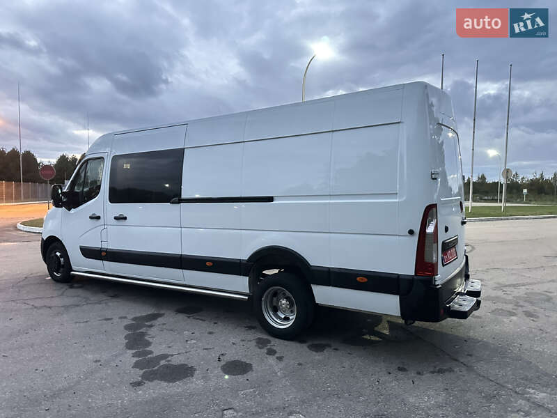 Вантажопасажирський фургон Renault Master 2015 в Ковелі