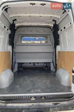 Микроавтобус грузовой (до 3,5т) Renault Master 2017 в 
