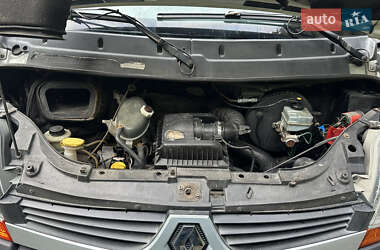 Грузовой фургон Renault Master 2009 в 