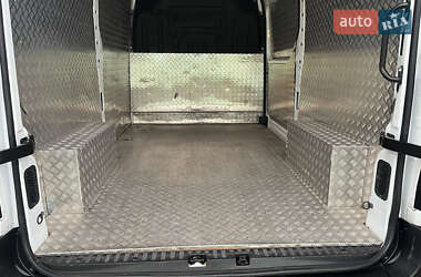 Вантажний фургон Renault Master 2021 в 