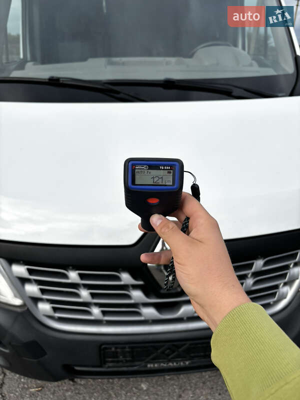 Грузовой фургон Renault Master 2016 в Умани