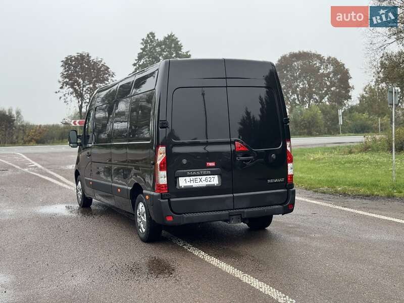 Грузовой фургон Renault Master 2017 в Дубно