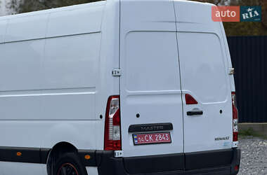 Грузовой фургон Renault Master 2017 в 
