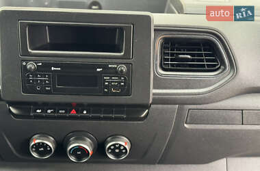 Тентований Renault Master 2021 в  фото 62 Тентований Renault Master 2021 в