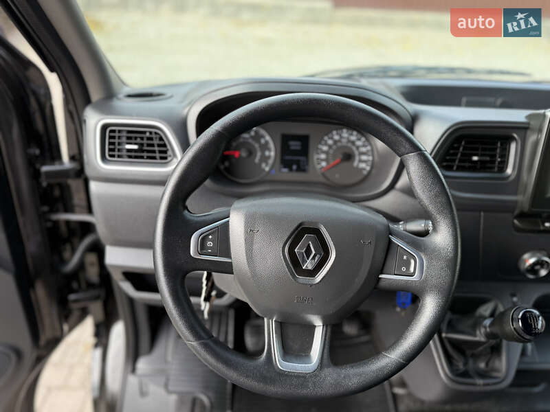 Грузовой фургон Renault Master 2022 в Киеве