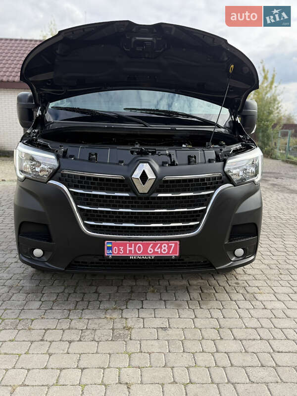Грузовой фургон Renault Master 2022 в Киеве