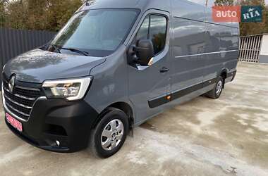 Грузовой фургон Renault Master 2023 в 
