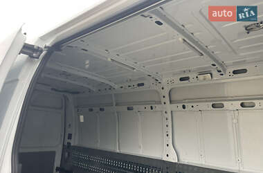 Вантажний фургон Renault Master 2019 в  фото 24 Вантажний фургон Renault Master 2019 в