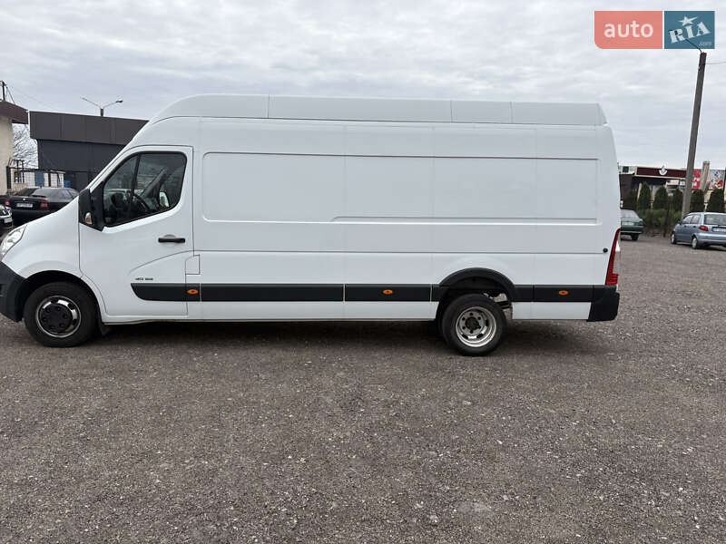 Вантажний фургон Renault Master 2016 в Запоріжжі