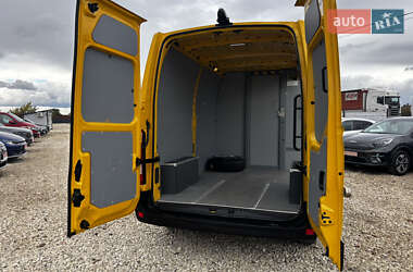 Вантажний фургон Renault Master 2020 в 