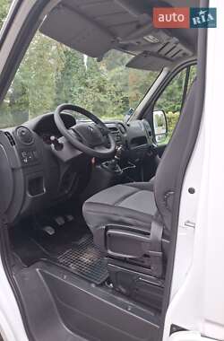 Грузовой фургон Renault Master 2018 в 