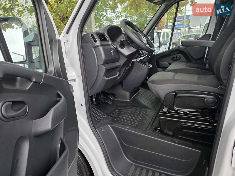 Микроавтобус грузовой (до 3,5т) Renault Master 2021 в Одессе