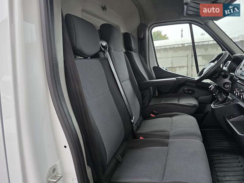 Микроавтобус грузовой (до 3,5т) Renault Master 2021 в Одессе