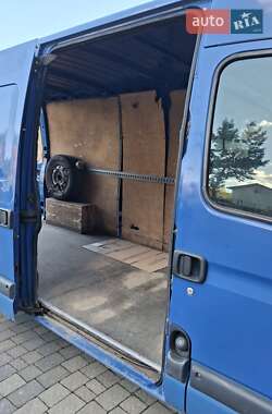 Вантажний фургон Renault Master 2006 в 