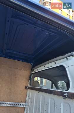 Вантажний фургон Renault Master 2006 в 