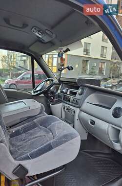 Вантажний фургон Renault Master 2006 в 