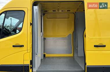 Грузовой фургон Renault Master 2022 в  фото 13 Грузовой фургон Renault Master 2022 в