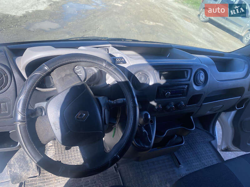 Грузовой фургон Renault Master 2013 в Буске фото 6 Грузовой фургон Renault Master 2013 в Буске