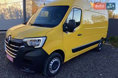 Грузовой фургон Renault Master 2022 в 