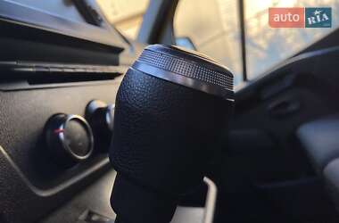 Грузовой фургон Renault Master 2022 в 