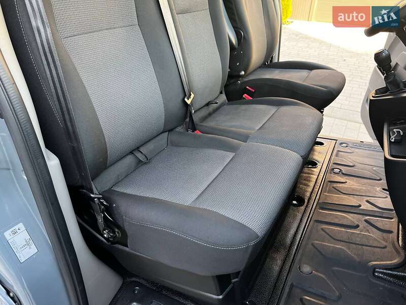Вантажний фургон Renault Master 2022 в Дніпрі фото 36 Вантажний фургон Renault Master 2022 в Дніпрі