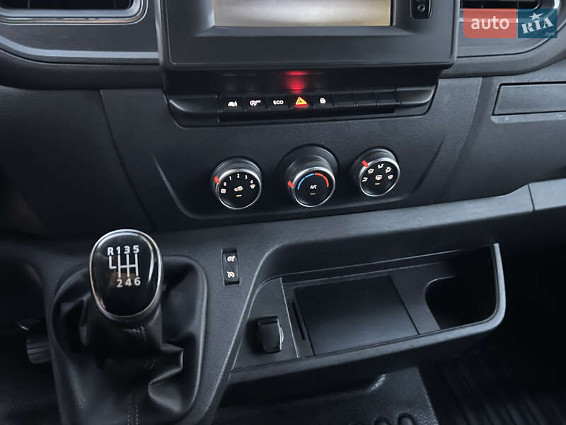 Грузовой фургон Renault Master 2020 в Тернополе