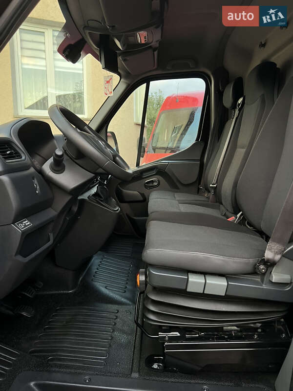 Грузовой фургон Renault Master 2020 в Тернополе