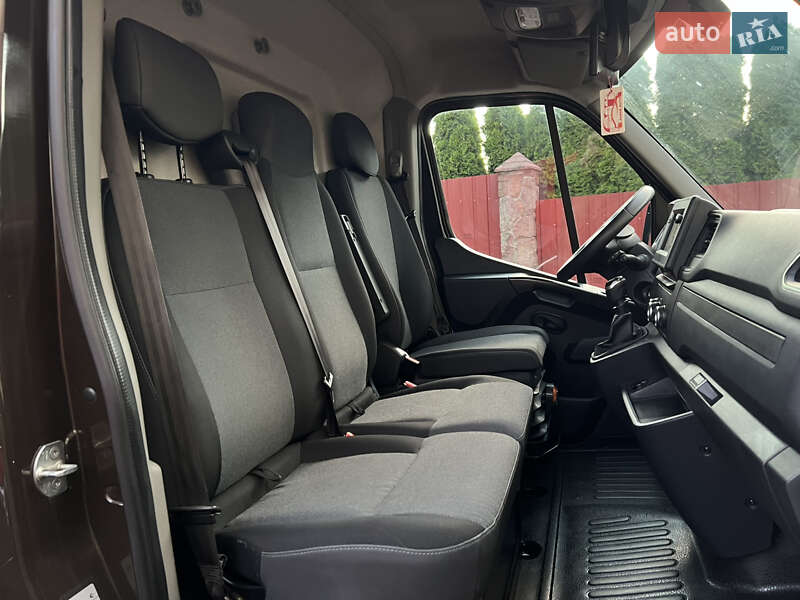 Грузовой фургон Renault Master 2020 в Тернополе