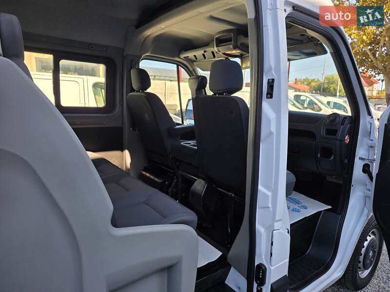 Вантажопасажирський фургон Renault Master 2018 в Одесі фото 30 Вантажопасажирський фургон Renault Master 2018 в Одесі