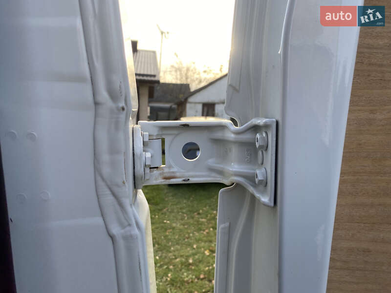 Грузовой фургон Renault Master 2018 в Дубно