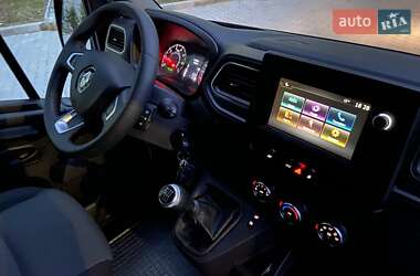 Грузовой фургон Renault Master 2022 в  фото 37 Грузовой фургон Renault Master 2022 в