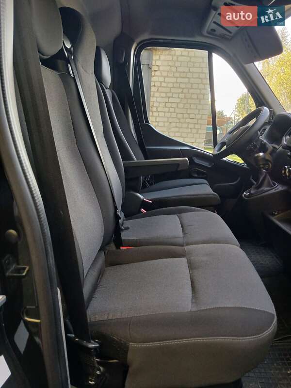 Мікроавтобус Renault Master 2021 в Ізяславі