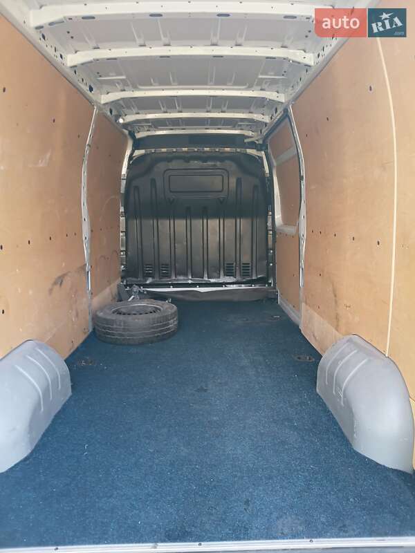 Вантажний фургон Renault Master 2020 в Запоріжжі