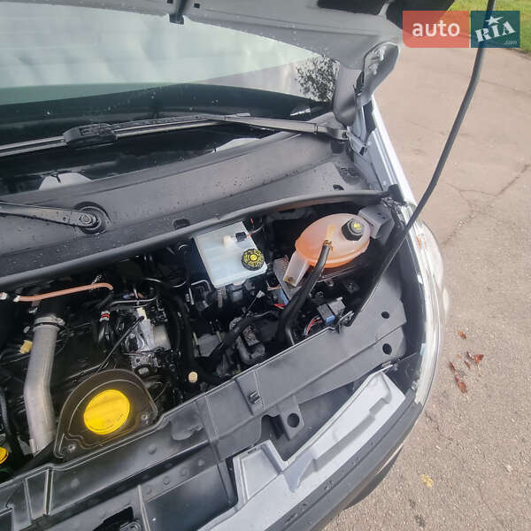 Мікроавтобус вантажний (до 3,5т) Renault Master 2018 в Бердичеві