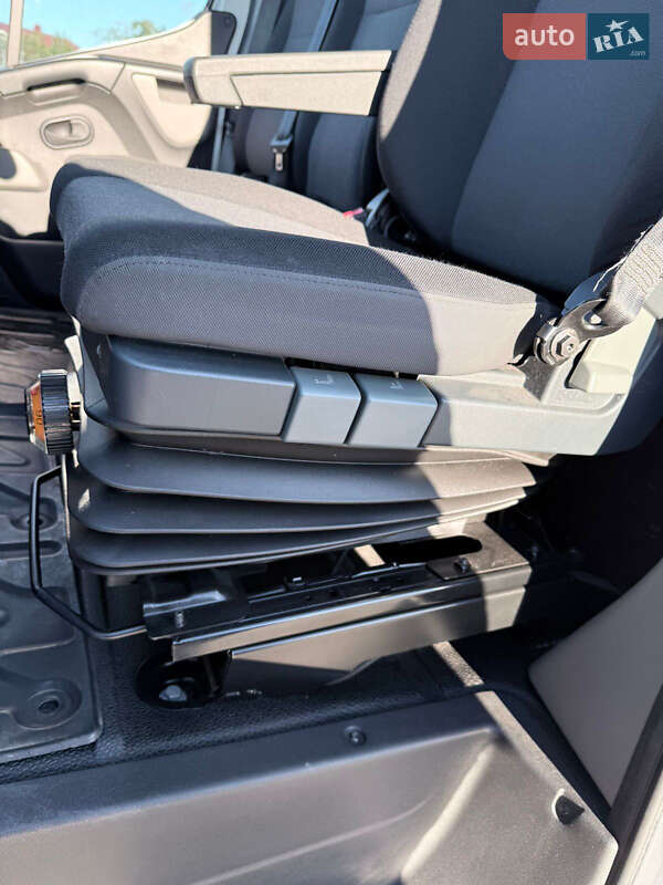 Вантажний фургон Renault Master 2018 в Бучачі фото 53 Вантажний фургон Renault Master 2018 в Бучачі