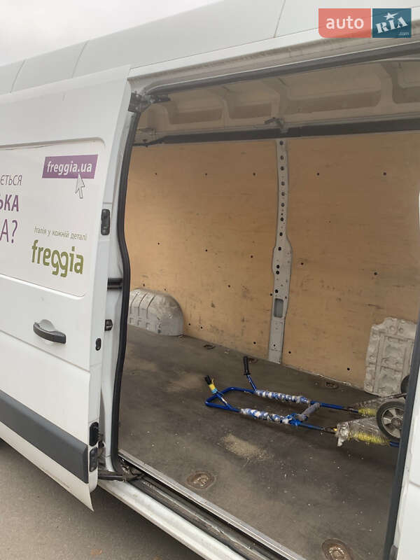 Грузовой фургон Renault Master 2012 в Киеве