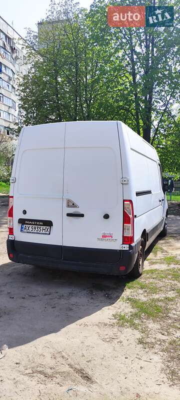 Вантажний фургон Renault Master 2012 в Харкові