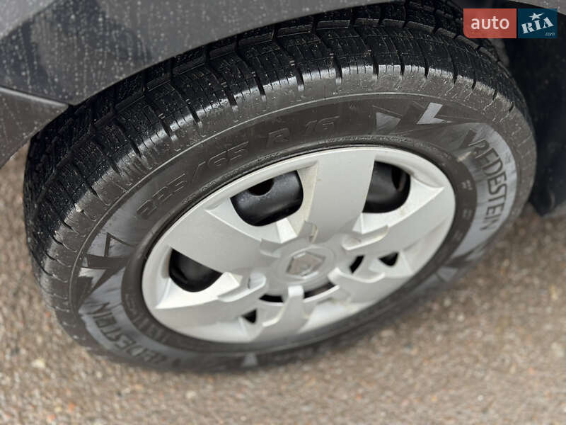 Вантажний фургон Renault Master 2016 в Дубні фото 21 Вантажний фургон Renault Master 2016 в Дубні