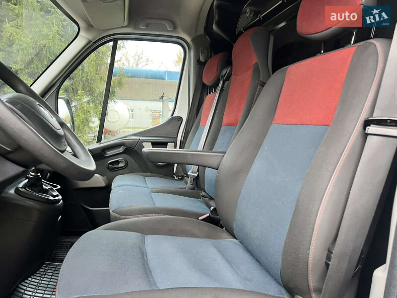 Грузовой фургон Renault Master 2017 в Бердичеве фото 14 Грузовой фургон Renault Master 2017 в Бердичеве
