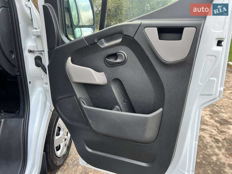 Грузовой фургон Renault Master 2017 в Бердичеве фото 27 Грузовой фургон Renault Master 2017 в Бердичеве